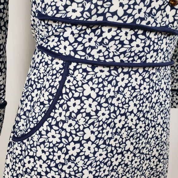 NWOT- Monteau Floral Shirt Dress with 3/4 Sleeve - Picture 5 of 9